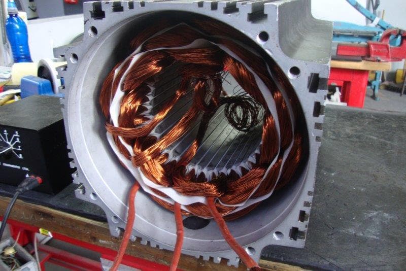 Motor Elétrico Trifásico